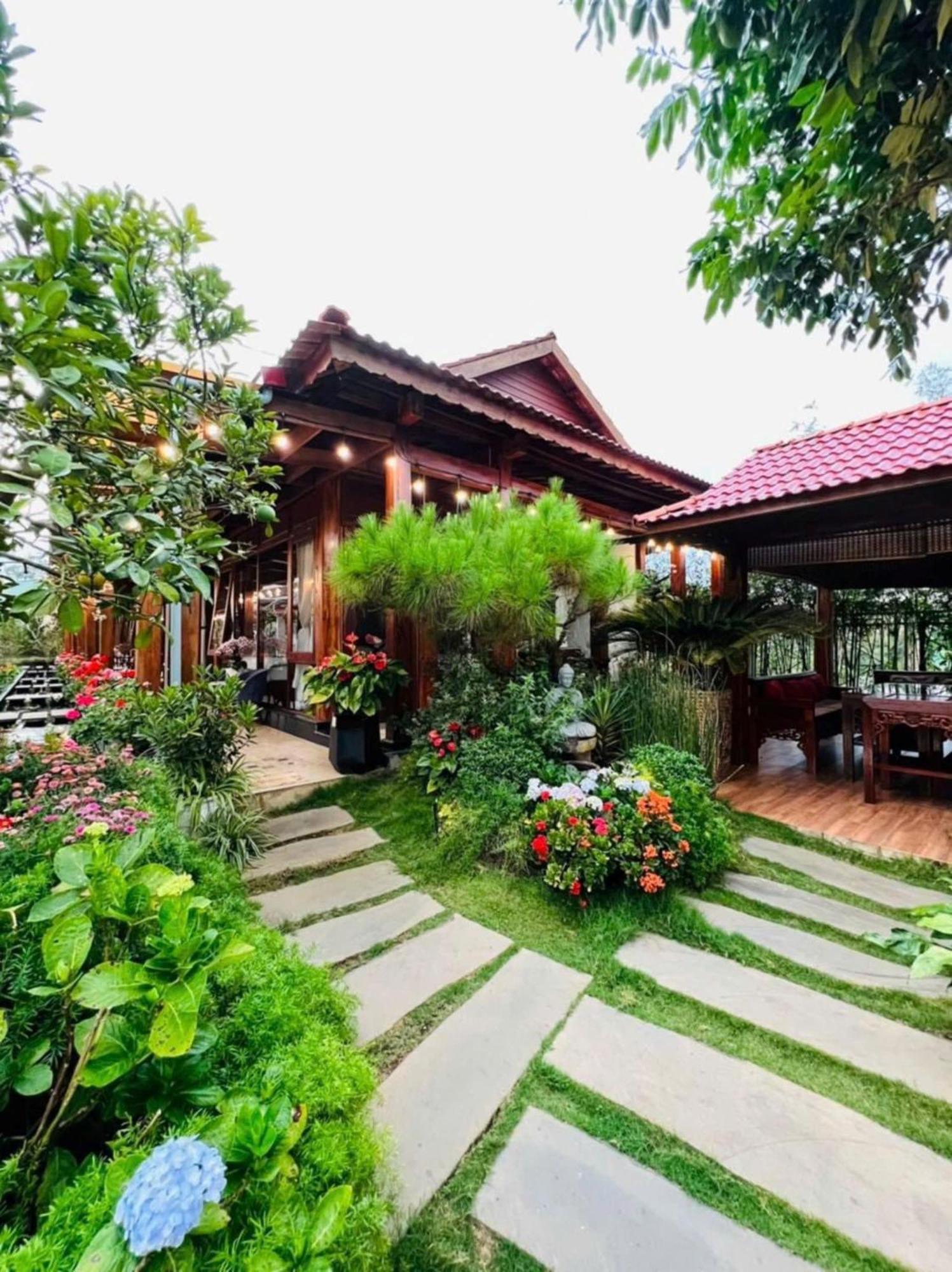 Vuon Tra Homestay Mang Den Kon Von Kla Екстер'єр фото